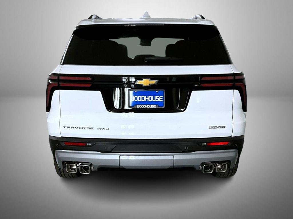 new 2026 Chevrolet Traverse car, priced at $45,419