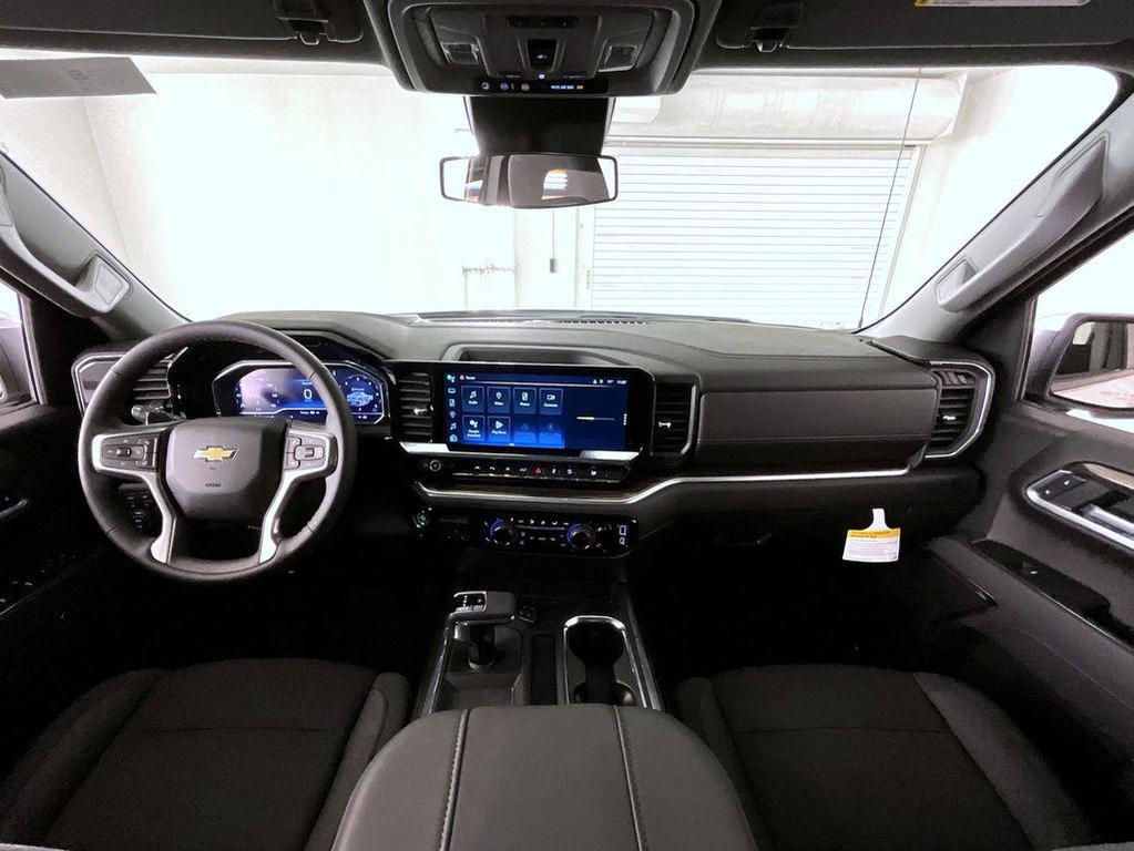new 2025 Chevrolet Silverado 1500 car, priced at $57,373