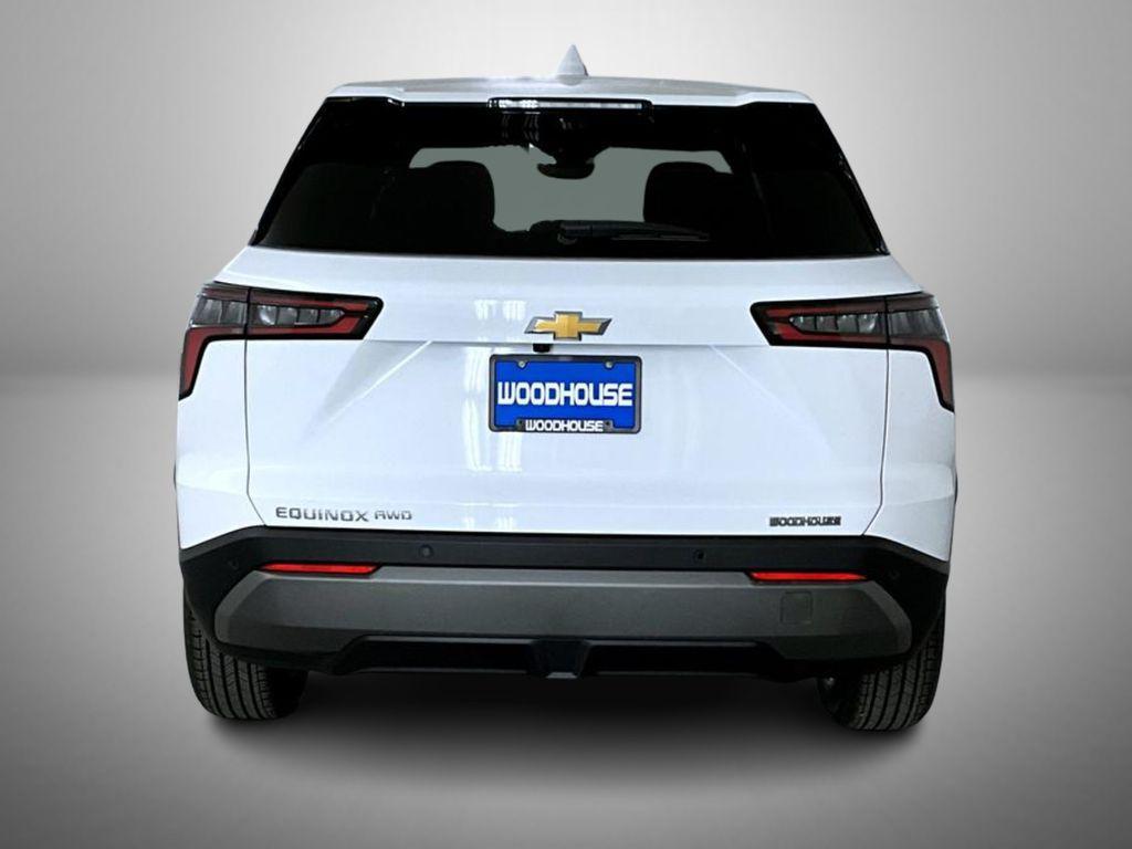 new 2026 Chevrolet Equinox car, priced at $33,619