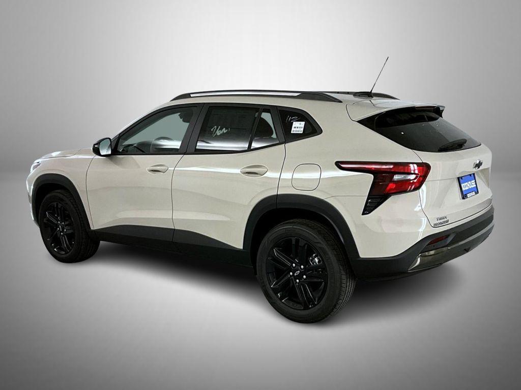 new 2026 Chevrolet Trax car, priced at $27,934