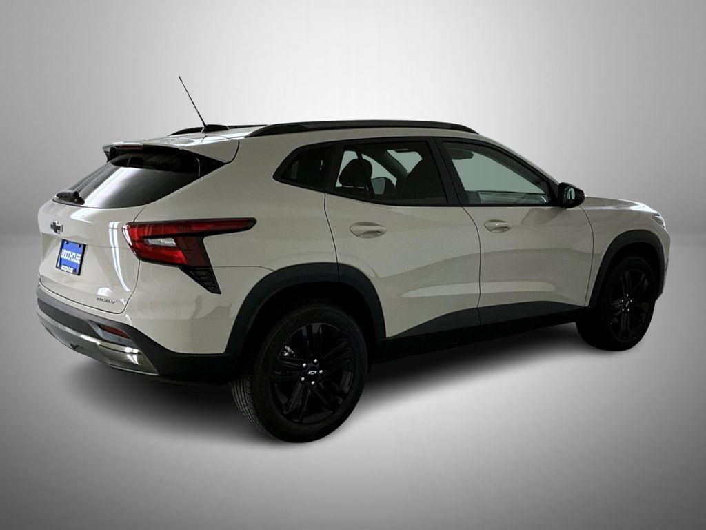 new 2026 Chevrolet Trax car, priced at $27,934