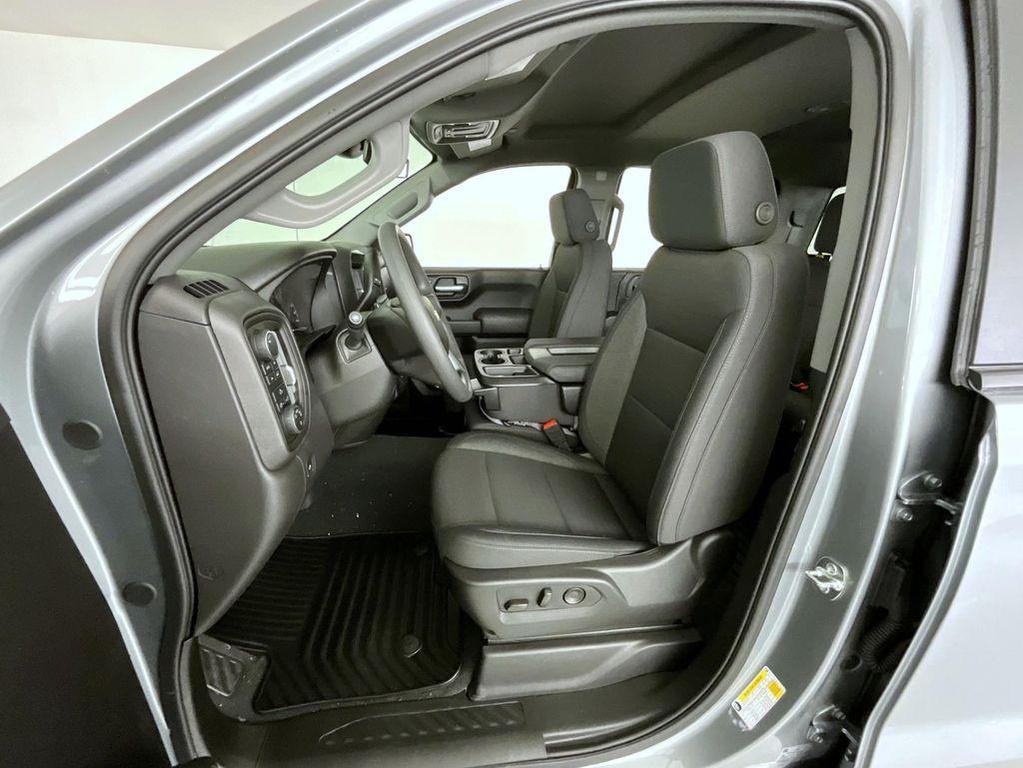 new 2025 Chevrolet Silverado 1500 car, priced at $48,443