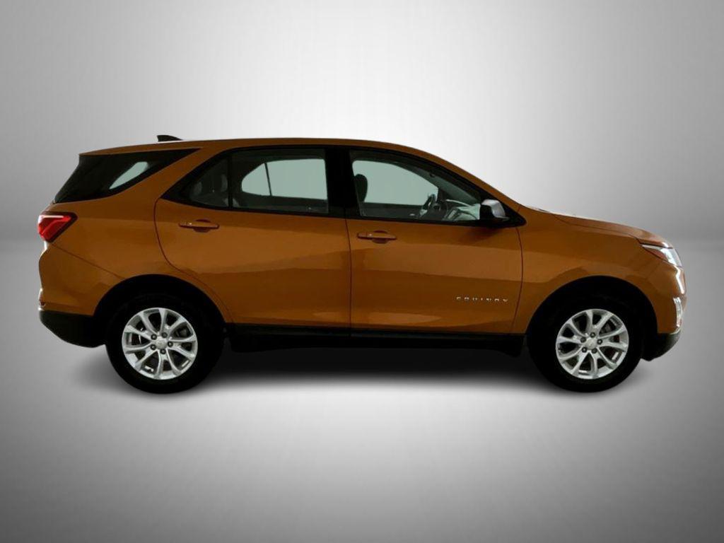 used 2018 Chevrolet Equinox car, priced at $9,999