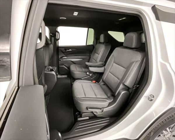 new 2025 Chevrolet Traverse car, priced at $44,774