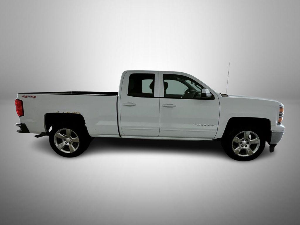 used 2015 Chevrolet Silverado 1500 car, priced at $14,679