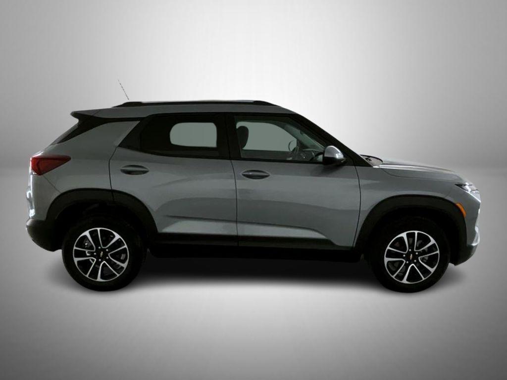 new 2026 Chevrolet TrailBlazer car, priced at $28,450