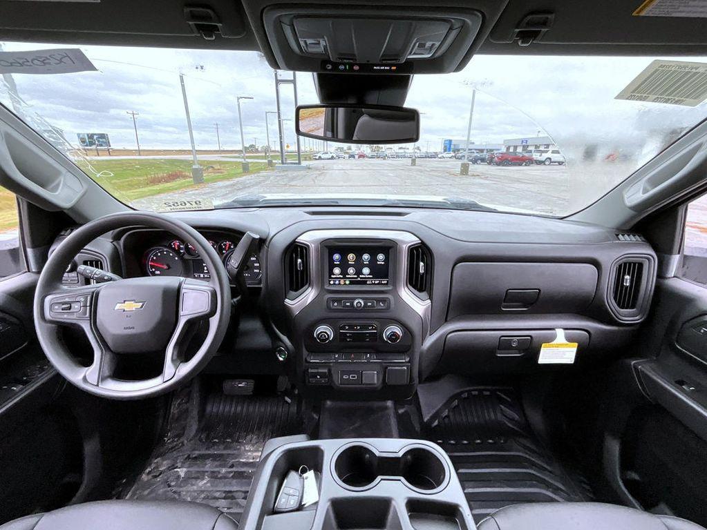 new 2025 Chevrolet Silverado 3500 car, priced at $59,521