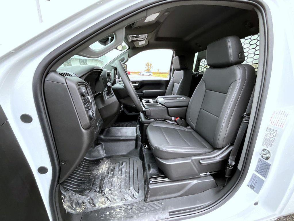 new 2025 Chevrolet Silverado 3500 car, priced at $59,521