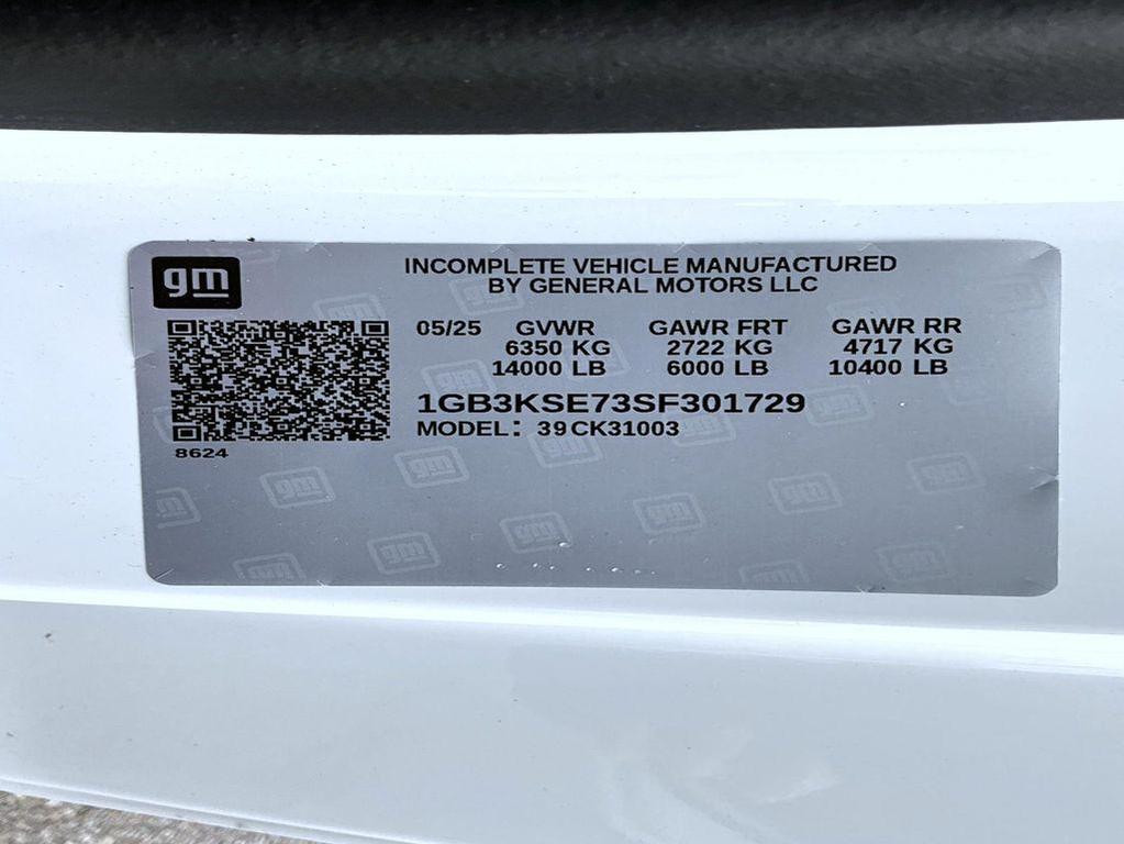 new 2025 Chevrolet Silverado 3500 car, priced at $59,521