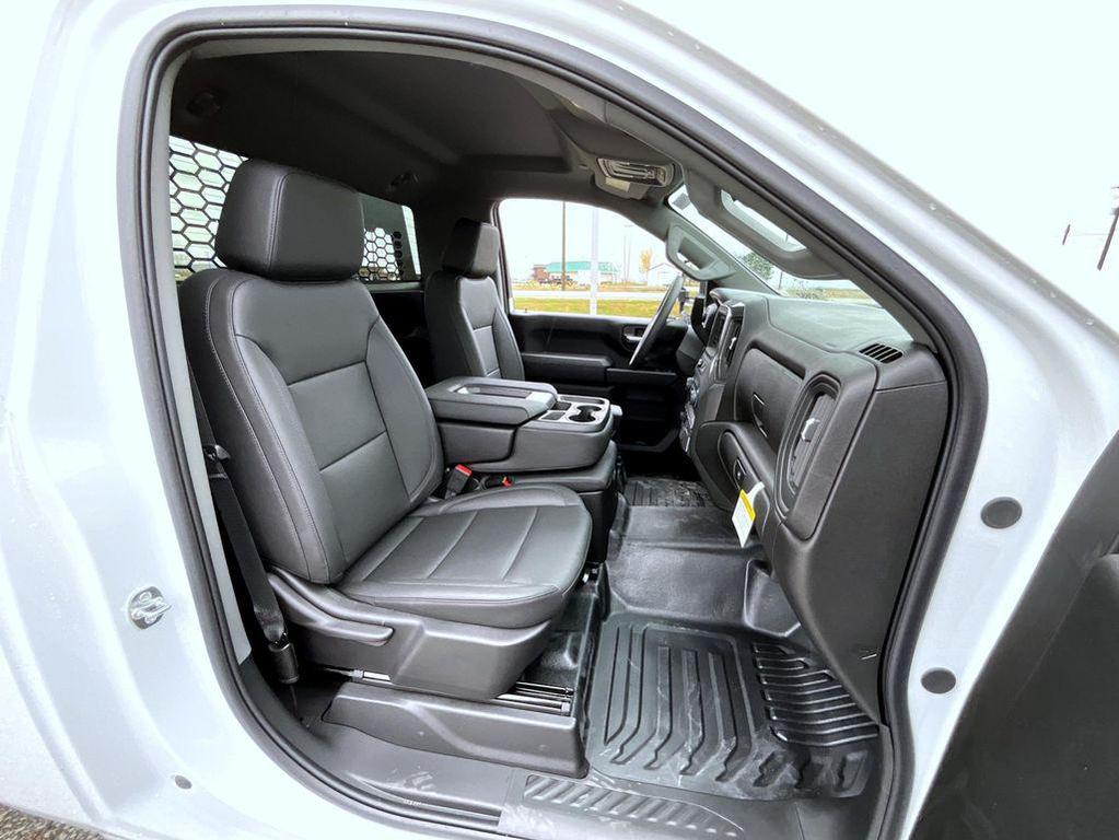 new 2025 Chevrolet Silverado 3500 car, priced at $59,521