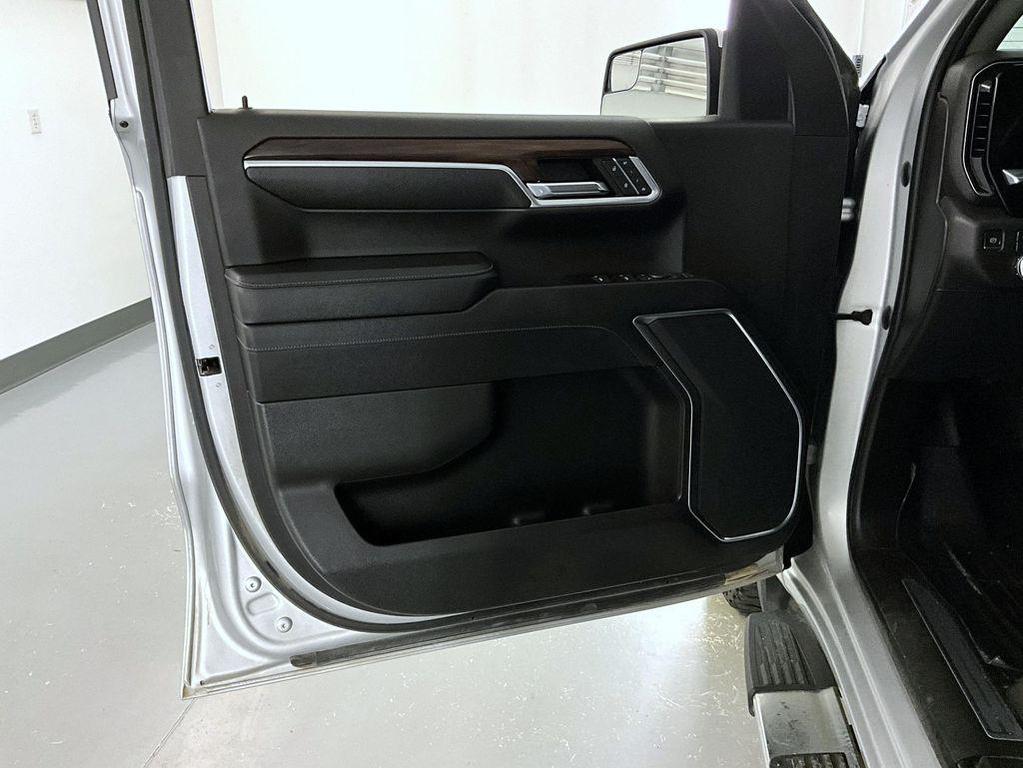 used 2022 GMC Sierra 1500 car, priced at $45,339