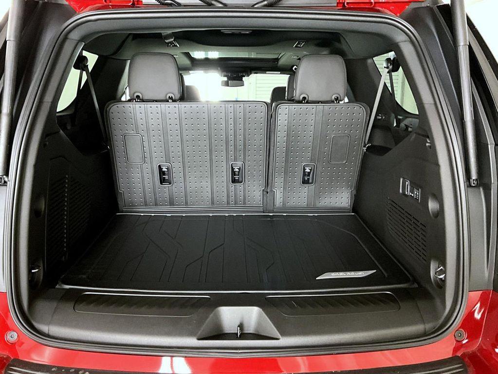 new 2025 Chevrolet Suburban car, priced at $76,848