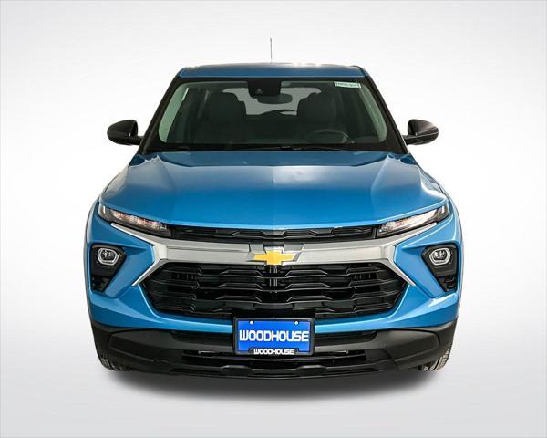 new 2025 Chevrolet TrailBlazer car, priced at $27,859