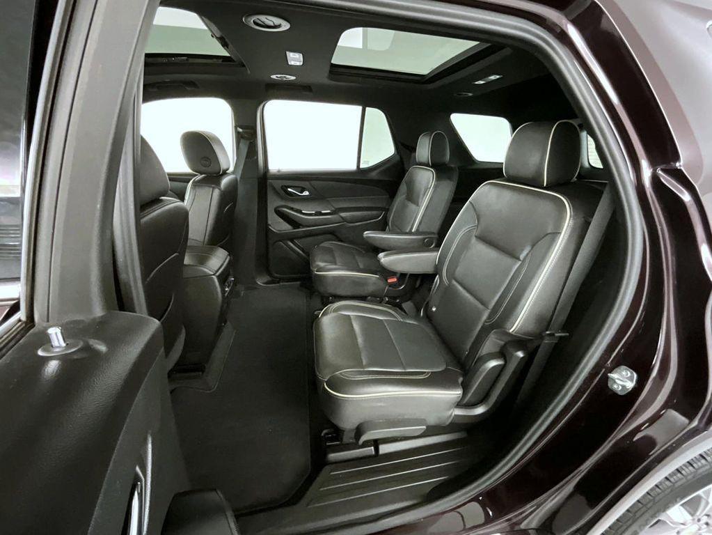 used 2023 Chevrolet Traverse car, priced at $38,199