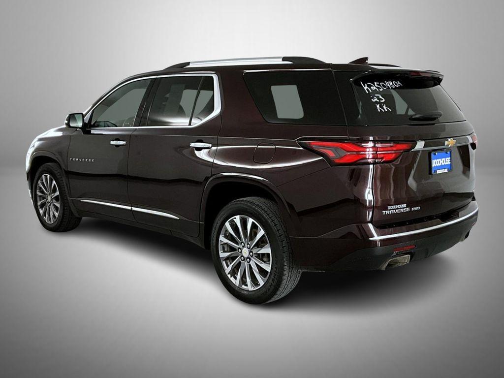 used 2023 Chevrolet Traverse car, priced at $38,199