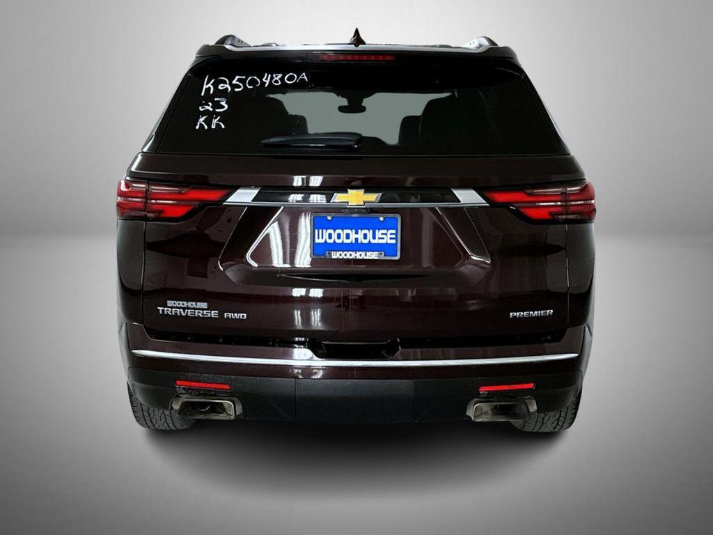 used 2023 Chevrolet Traverse car, priced at $38,199