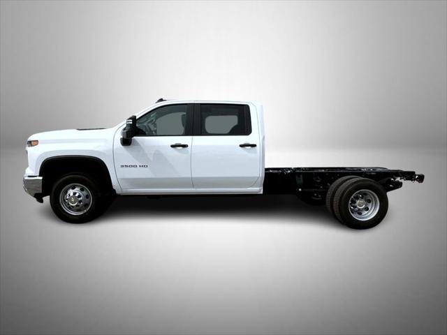 new 2025 Chevrolet Silverado 3500 car, priced at $55,177