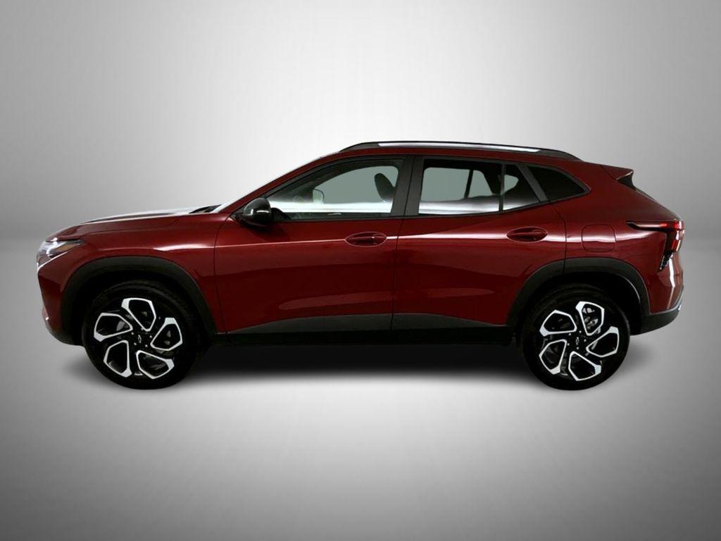 used 2025 Chevrolet Trax car, priced at $25,389