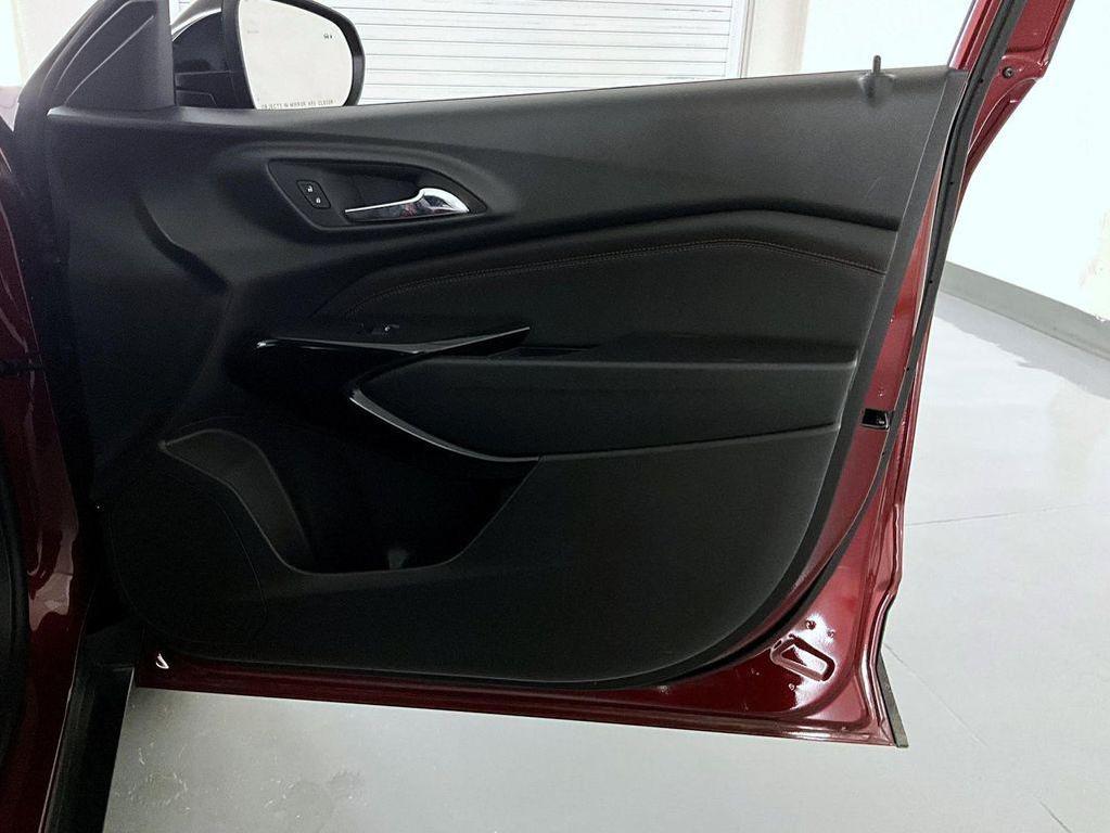 used 2025 Chevrolet Trax car, priced at $25,389