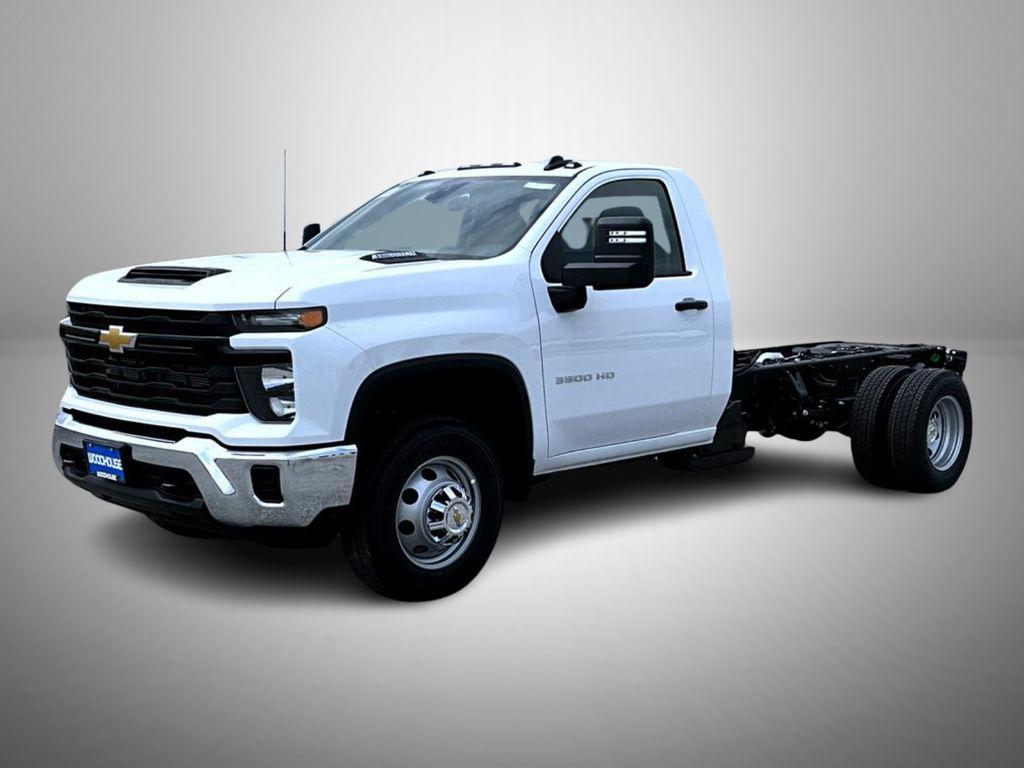 new 2025 Chevrolet Silverado 3500 car, priced at $61,307