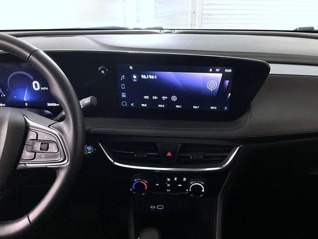 used 2024 Buick Encore GX car, priced at $23,399