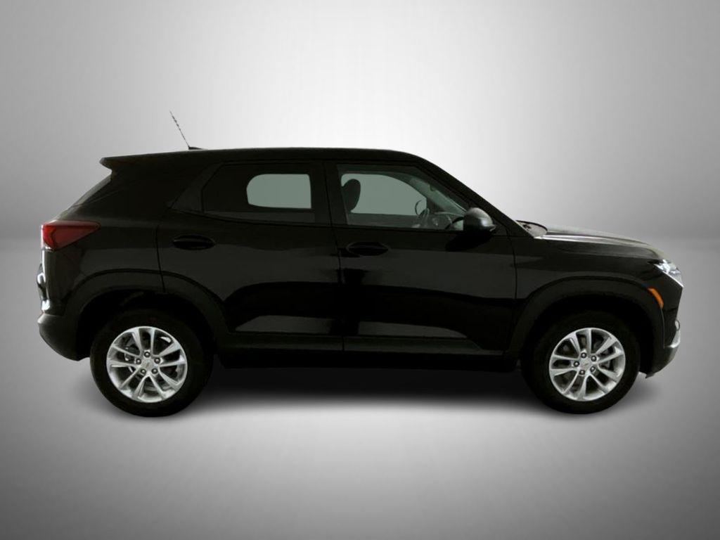 new 2026 Chevrolet TrailBlazer car, priced at $27,745