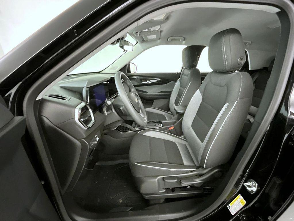 new 2026 Chevrolet TrailBlazer car, priced at $27,745