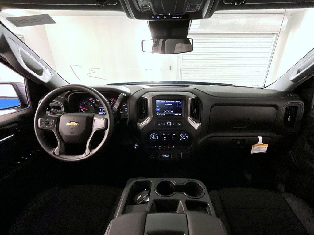 new 2025 Chevrolet Silverado 1500 car, priced at $50,513