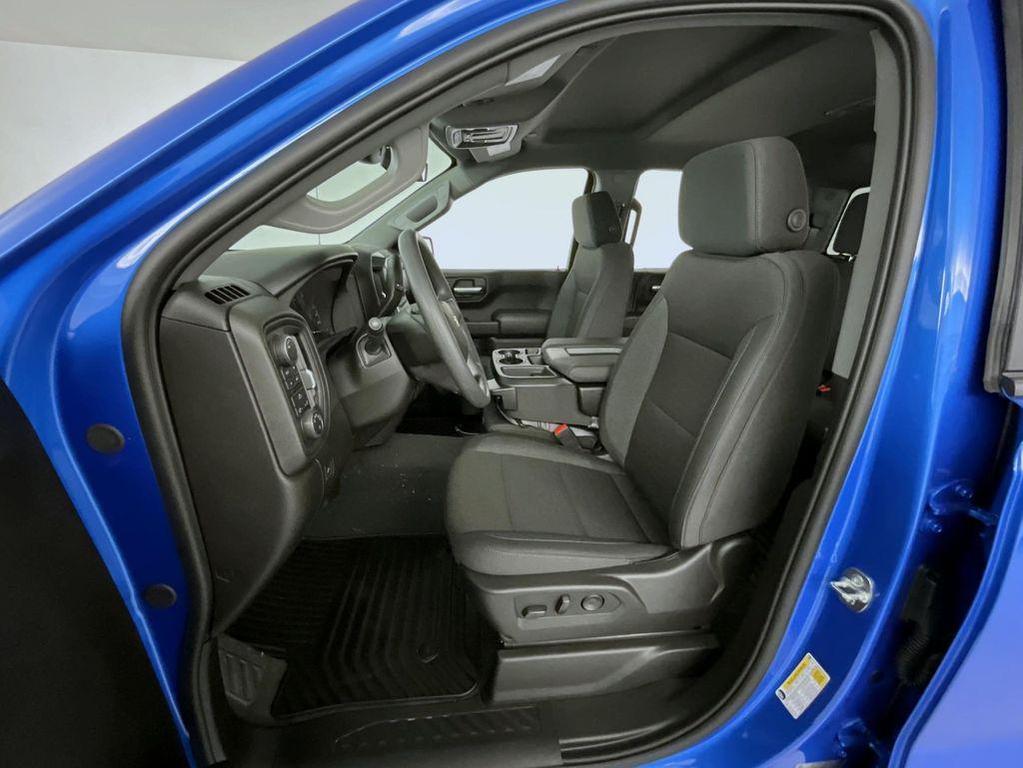 new 2025 Chevrolet Silverado 1500 car, priced at $50,513