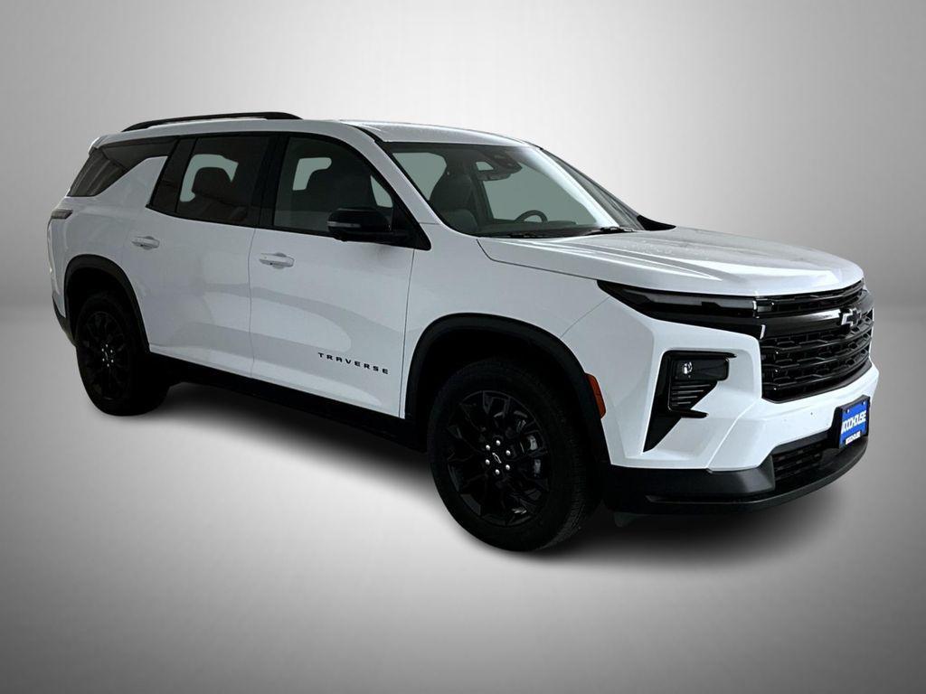 new 2026 Chevrolet Traverse car, priced at $49,205