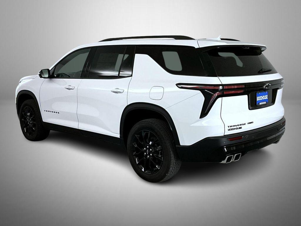 new 2026 Chevrolet Traverse car, priced at $49,205