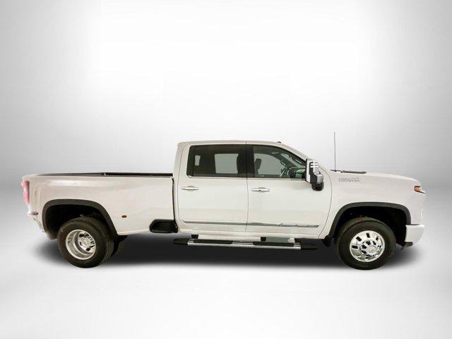 new 2024 Chevrolet Silverado 3500 car, priced at $91,000