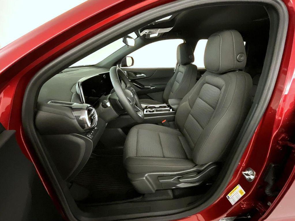 new 2026 Chevrolet Equinox car, priced at $34,039