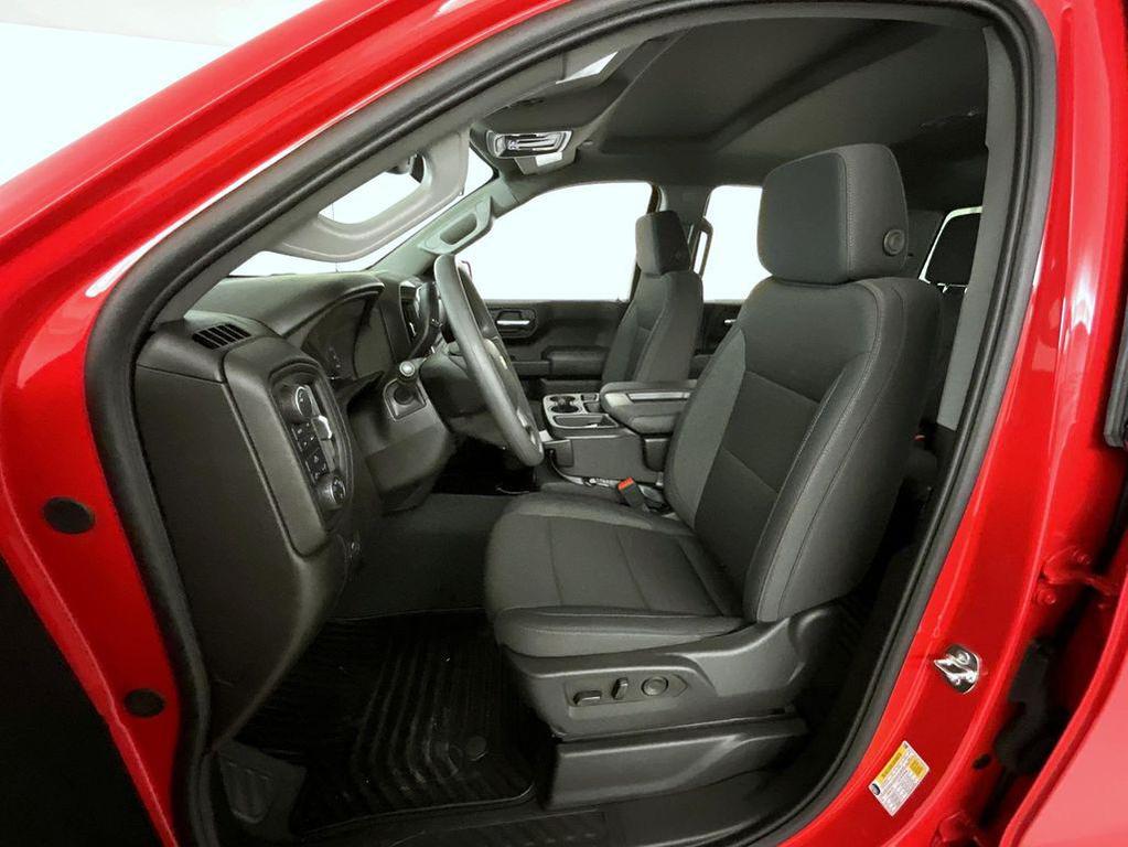 new 2025 Chevrolet Silverado 1500 car, priced at $45,324