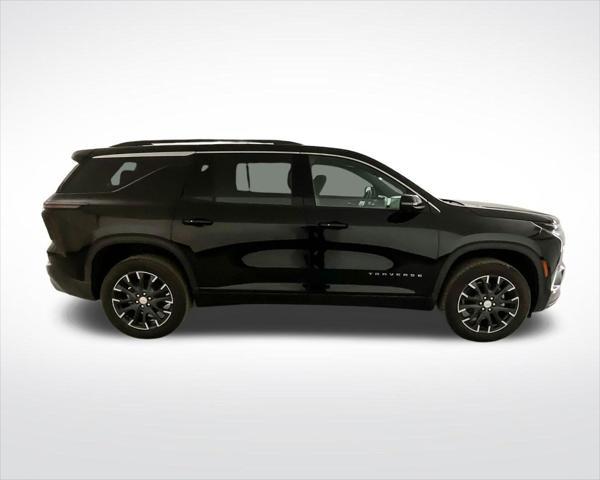 new 2025 Chevrolet Traverse car, priced at $47,573