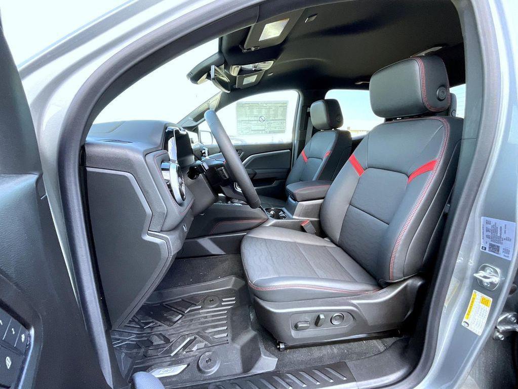 new 2025 Chevrolet Colorado car, priced at $47,433