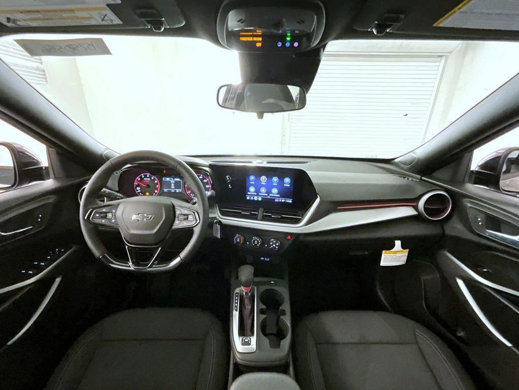 new 2025 Chevrolet Trax car, priced at $25,033