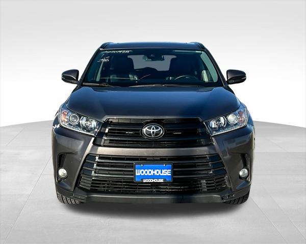 used 2017 Toyota Highlander car, priced at $17,999