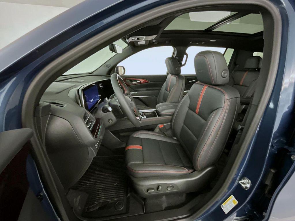 new 2026 Chevrolet Traverse car, priced at $61,873