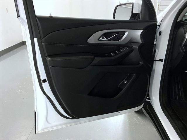 used 2020 Chevrolet Traverse car, priced at $22,499