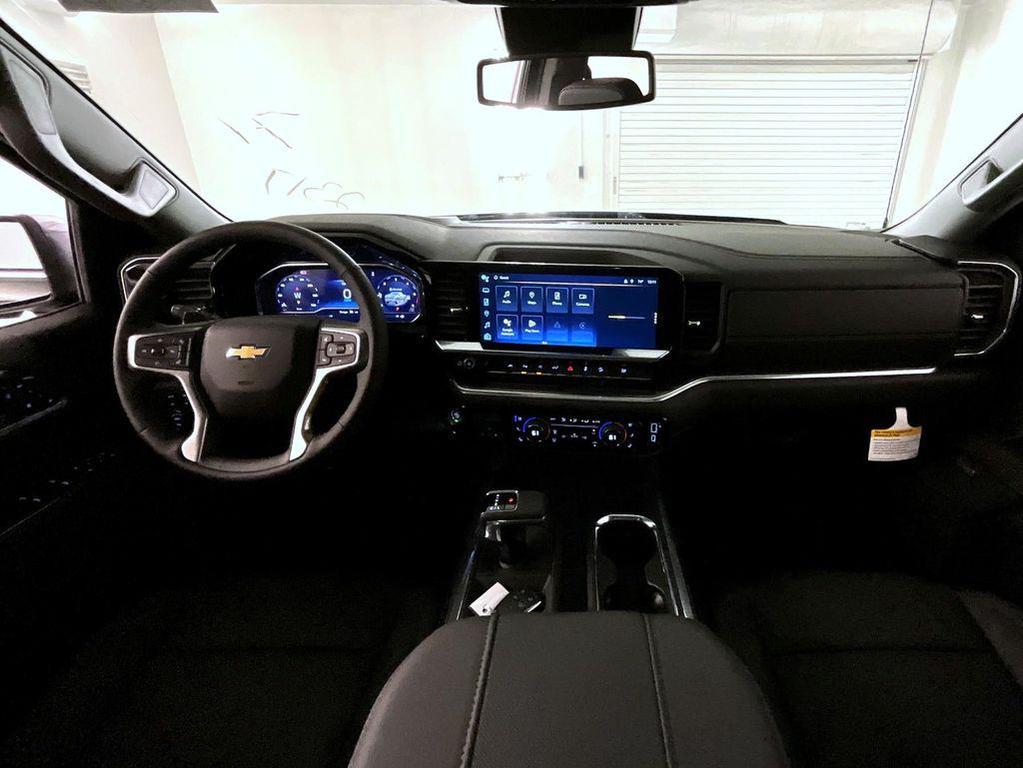 new 2025 Chevrolet Silverado 1500 car, priced at $60,428