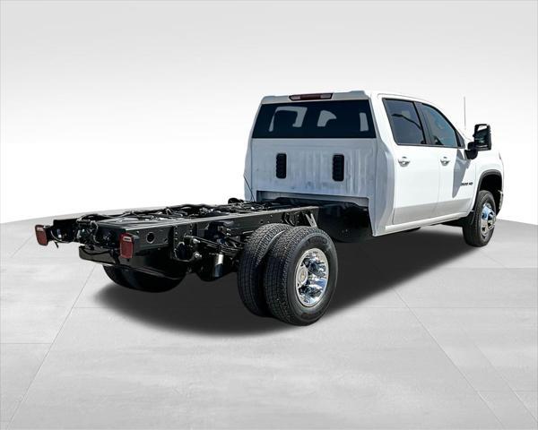 new 2025 Chevrolet Silverado 3500 car, priced at $59,758