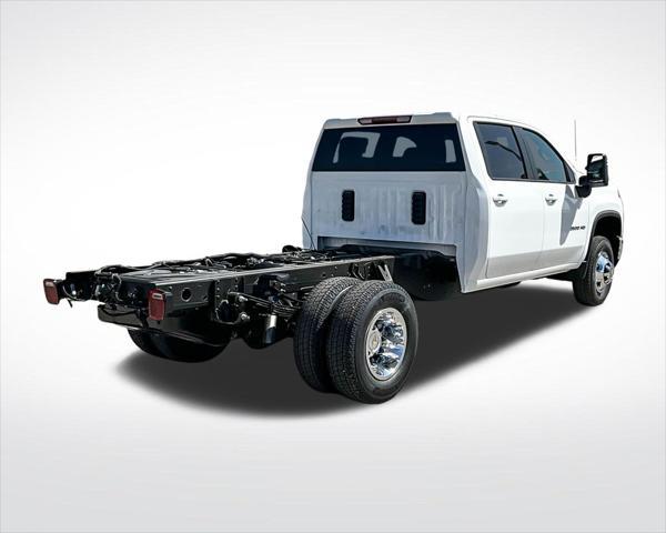 new 2025 Chevrolet Silverado 3500 car, priced at $59,758