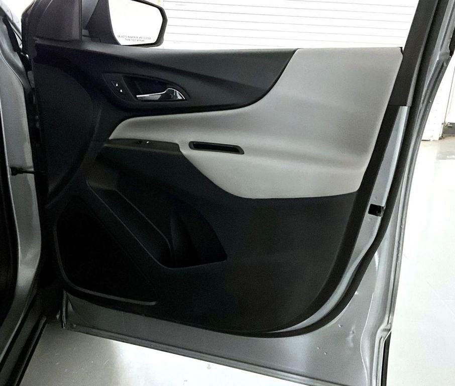 used 2023 Chevrolet Equinox car, priced at $21,489