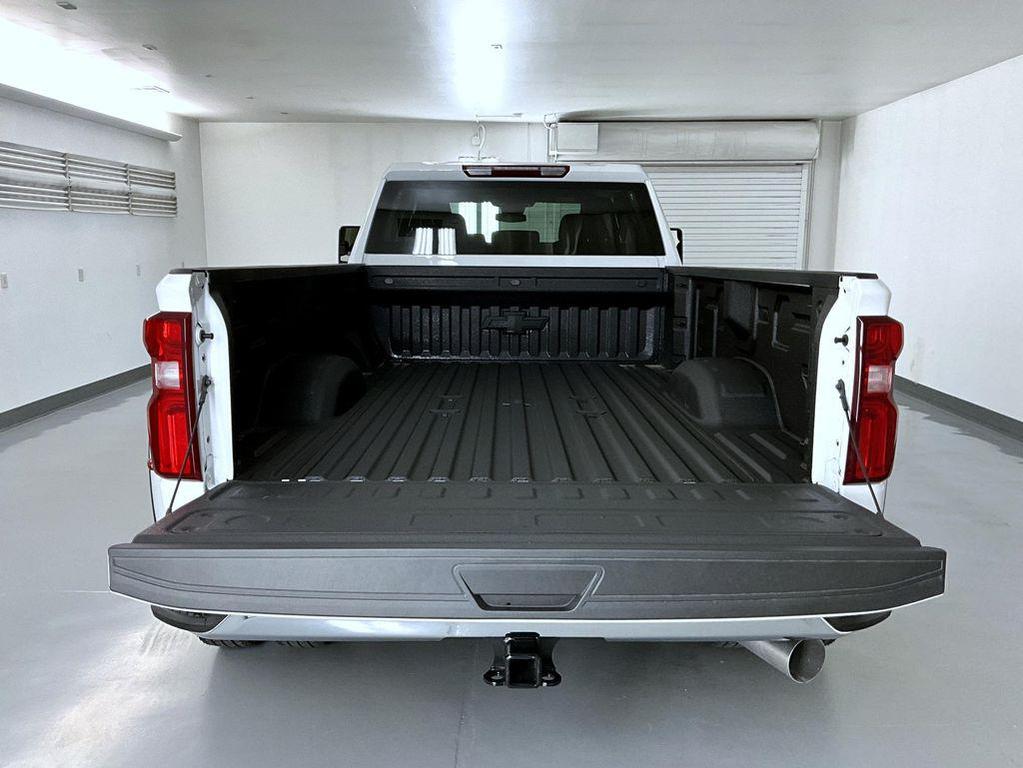 new 2025 Chevrolet Silverado 3500 car, priced at $71,644