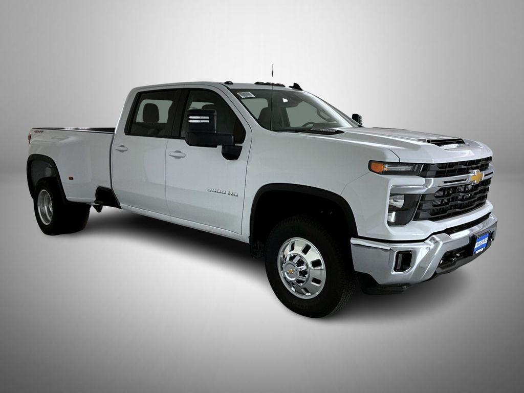 new 2025 Chevrolet Silverado 3500 car, priced at $71,644