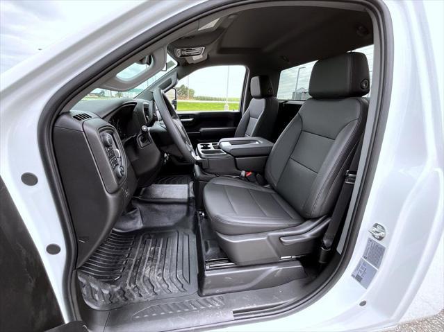 new 2025 Chevrolet Silverado 3500 car, priced at $51,717