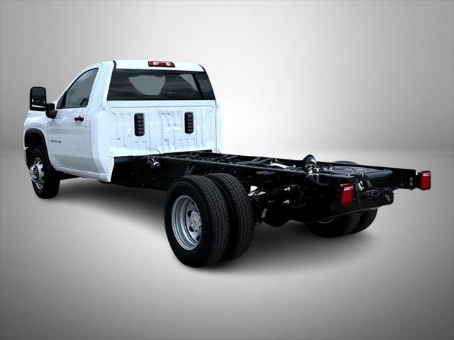 new 2025 Chevrolet Silverado 3500 car, priced at $51,717