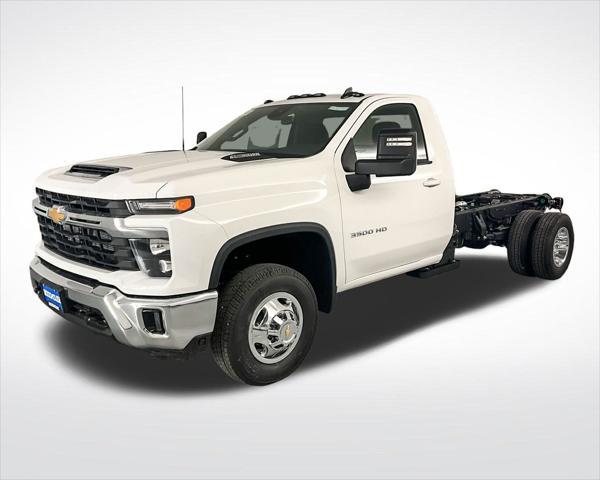 new 2025 Chevrolet Silverado 3500 car, priced at $65,872