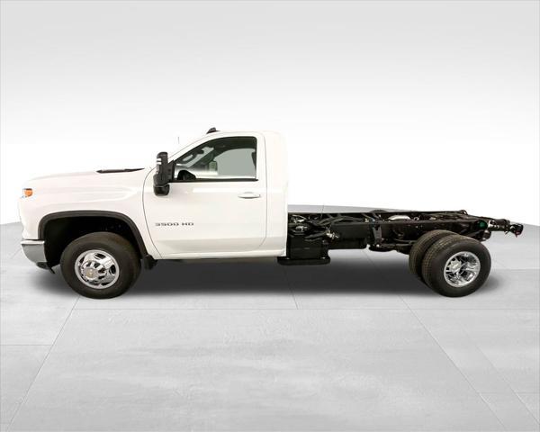 new 2025 Chevrolet Silverado 3500 car, priced at $65,872